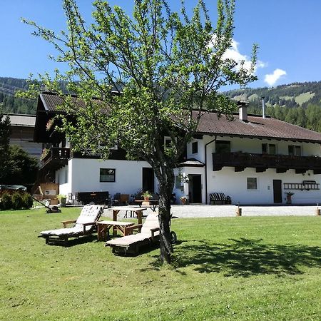 Ferienwohnung Wetterstein レルモース エクステリア 写真