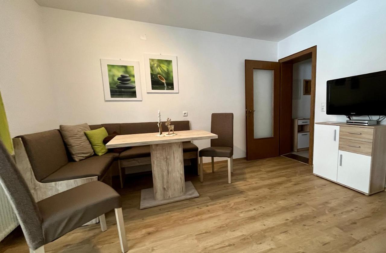 Ferienwohnung Wetterstein レルモース エクステリア 写真