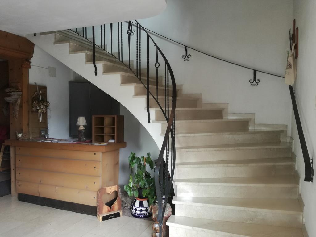 Ferienwohnung Wetterstein レルモース エクステリア 写真